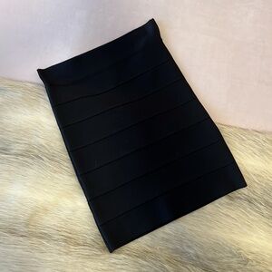 BCBGMAXAZRIA Black XS Bandage Stretch Body Contouring Pencil Skirt Season-less